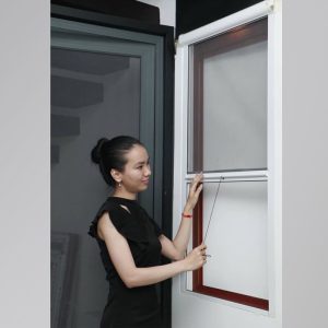 Cửa Lưới Chống Muỗi Dạng Cuốn Màu Trắng DCMTT-01